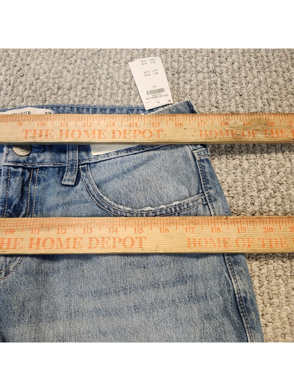 Hollister Low-Rise Baggy Light Wash Blue Jeans Size 6 Short NWT - Picture 2 of 8